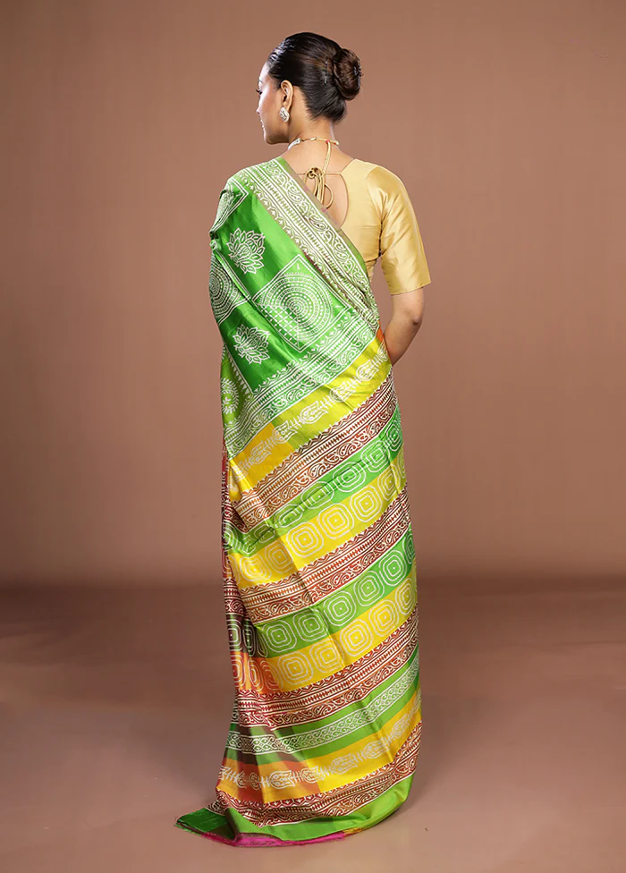 Green Pure Bishnupuri Silk Saree With Blouse Piece - Image 3