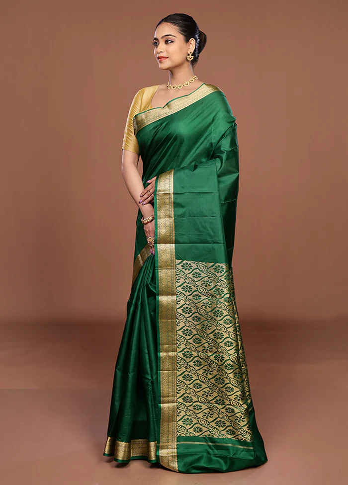 Green Printed Pure Silk Saree Without Blouse Piece - Image 4