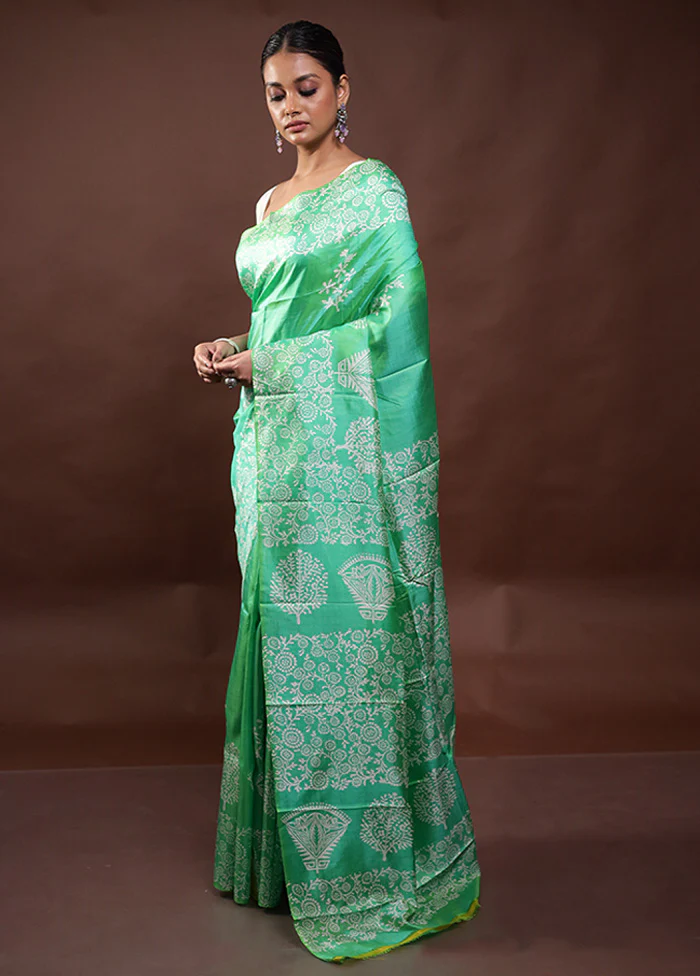 Green Pure Bishnupuri Silk Saree Without Blouse Piece - Image 4