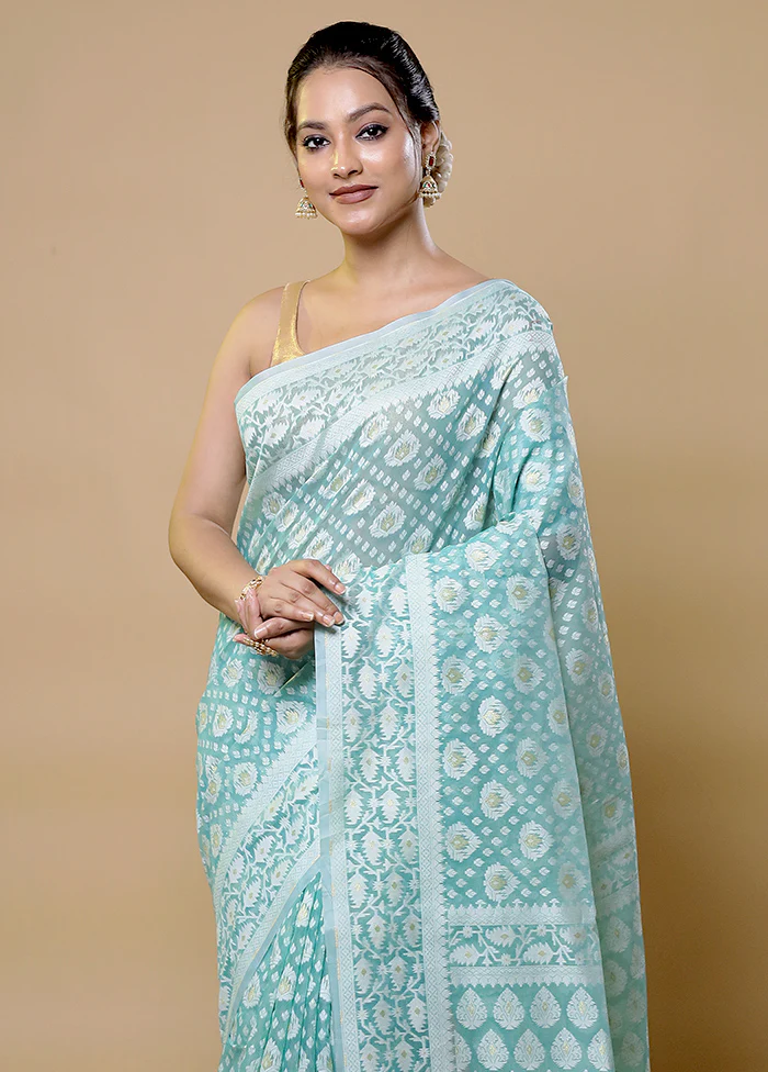 Green Pure Cotton Saree With Blouse Piece