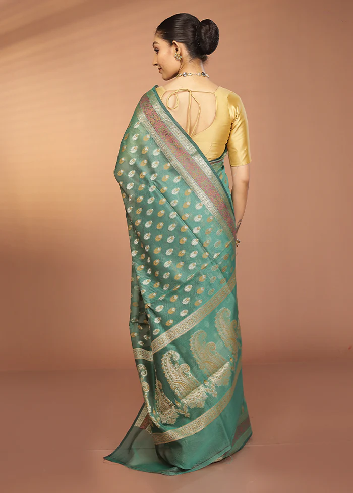 Green Pure Cotton Saree With Blouse Piece - Image 3