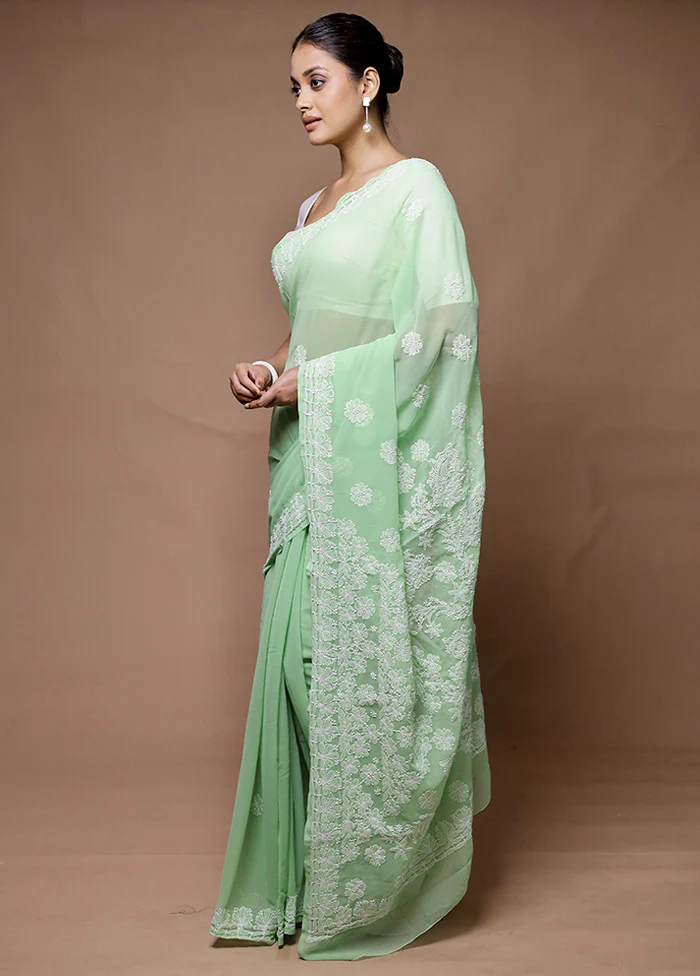 green Pure Cotton Saree With Blouse Piece - Image 4