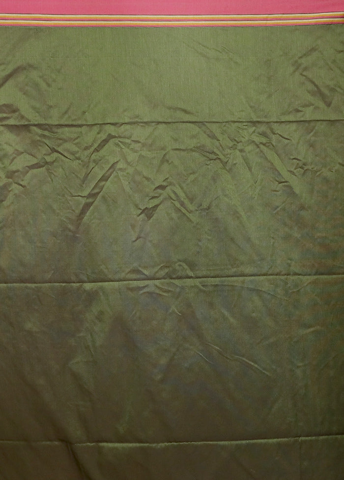 Green Pure Cotton Saree With Blouse Piece - Image 5