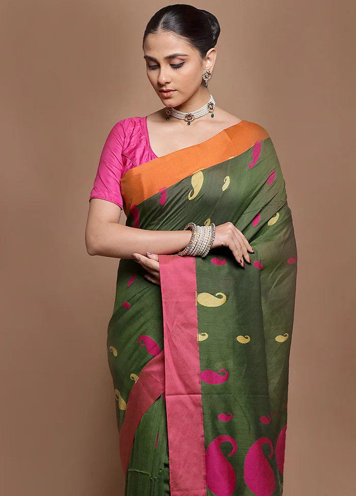 Green Pure Cotton Saree With Blouse Piece - Image 2