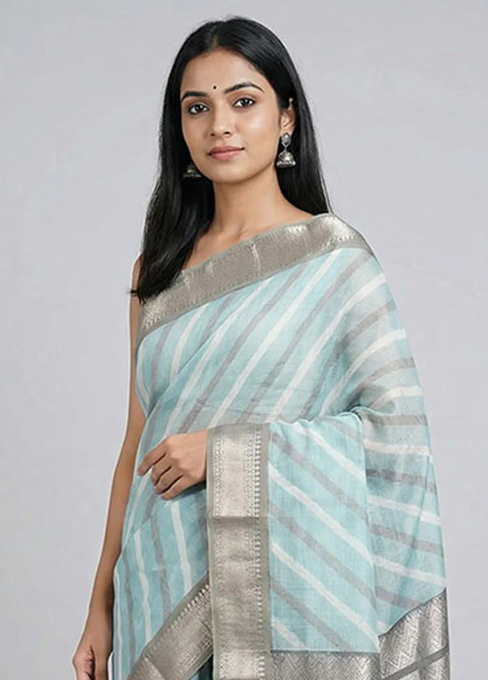 Green Pure Cotton Saree With Blouse Piece - Image 2