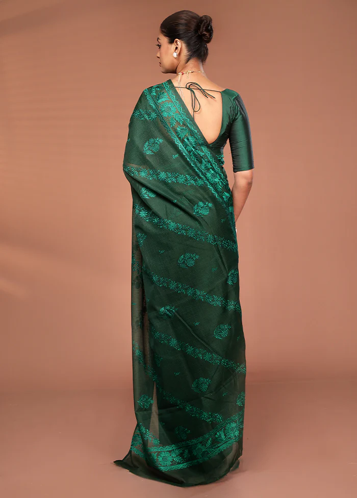 Green Pure Cotton Saree With Blouse Piece - Image 3