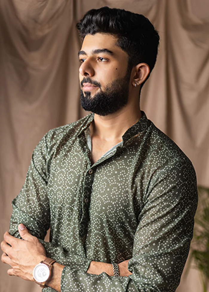 Green Silk Kurta & Pajama Set - Image 2
