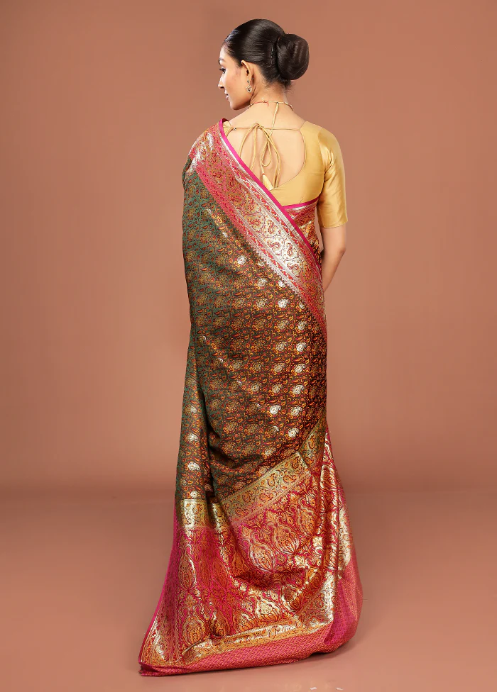 Green Tanchoi Silk Saree With Blouse Piece - Image 3