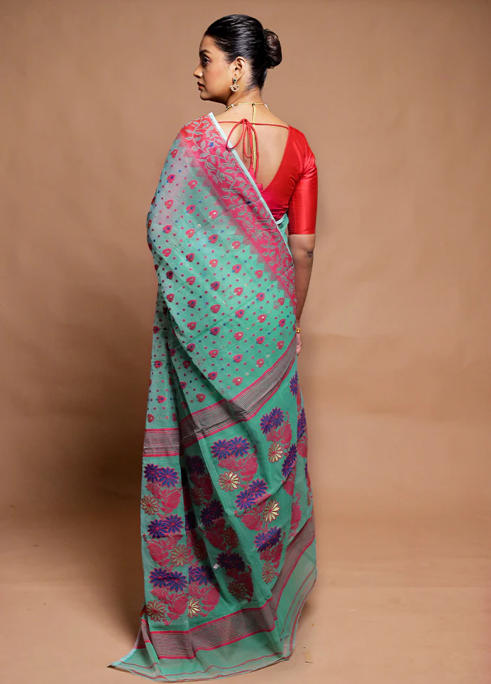 Green Tant Jamdani Saree Without Blouse Piece - Image 3