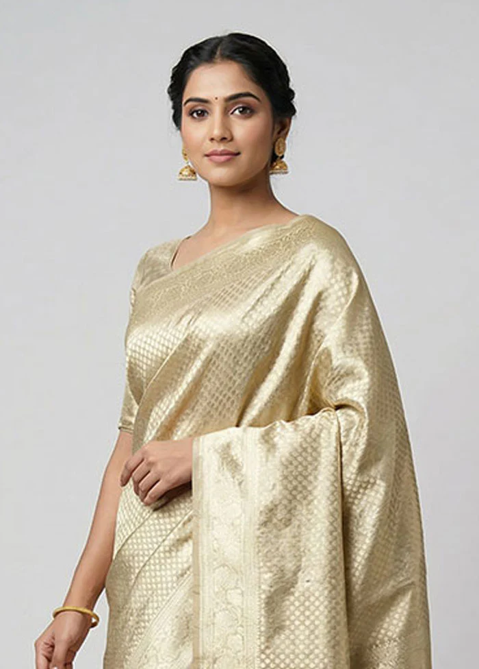 Green Tissue Silk Saree With Blouse Piece - Image 2