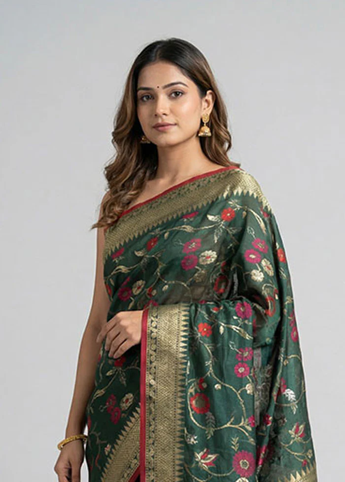 Green Tissue Silk Saree With Blouse Piece - Image 2