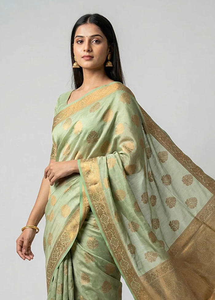 Green Tissue Silk Saree With Blouse Piece - Image 2