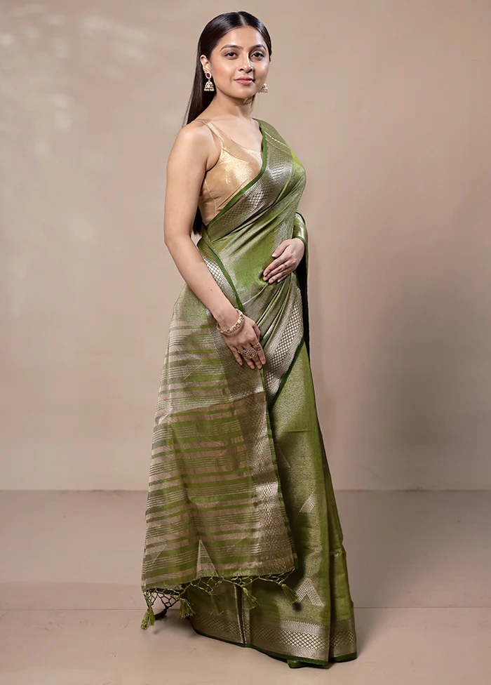Green Tissue Silk Saree With Blouse Piece - Image 4