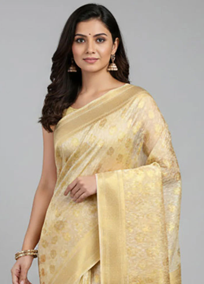 Green Tissue Silk Saree With Blouse Piece - Image 2