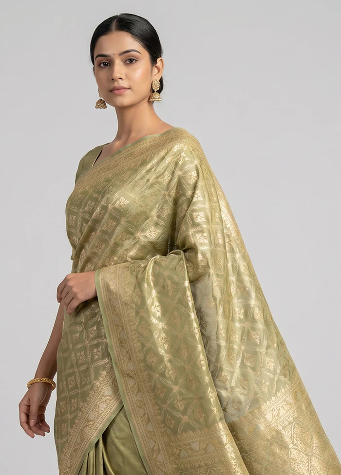 Green Tissue Silk Saree With Blouse Piece - Image 2
