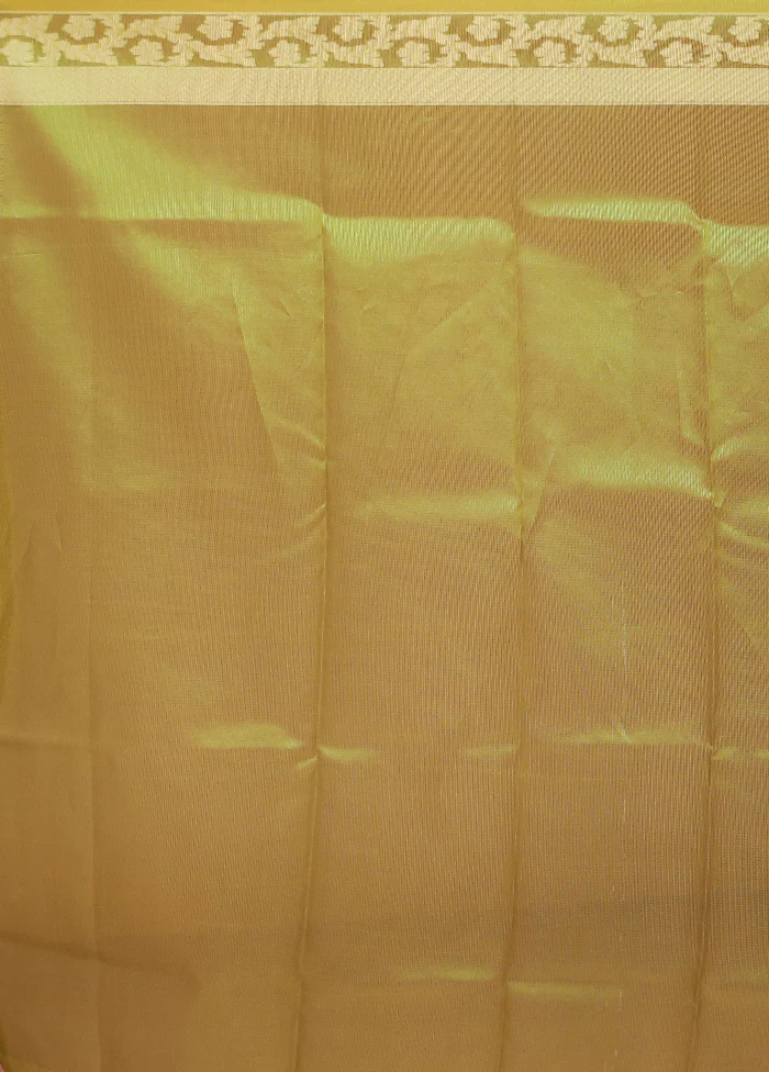 Green Tissue Silk Saree With Blouse Piece - Image 5