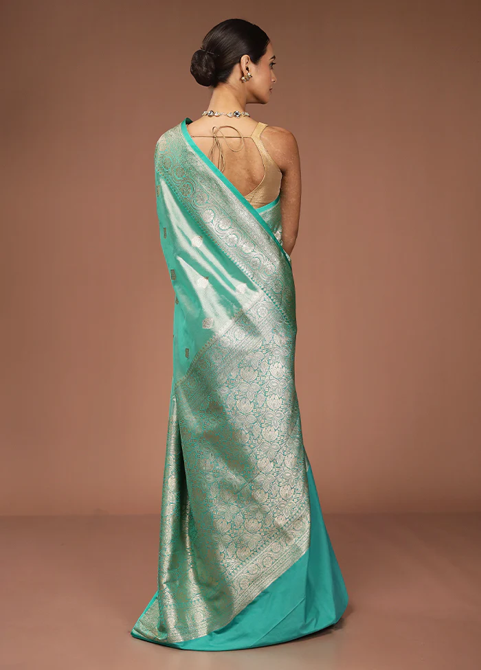 Green Tissue Silk Saree With Blouse Piece - Image 3