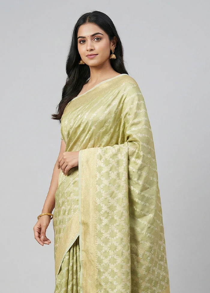 Green Tissue Silk Saree With Blouse Piece - Image 2