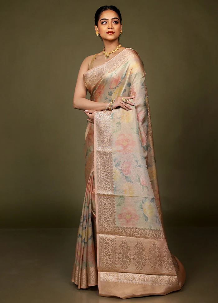 Green Tissue Silk Saree With Blouse Piece - Image 4