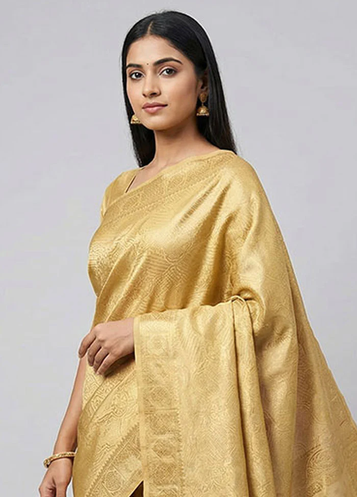 Green Tissue Silk Saree With Blouse Piece - Image 2