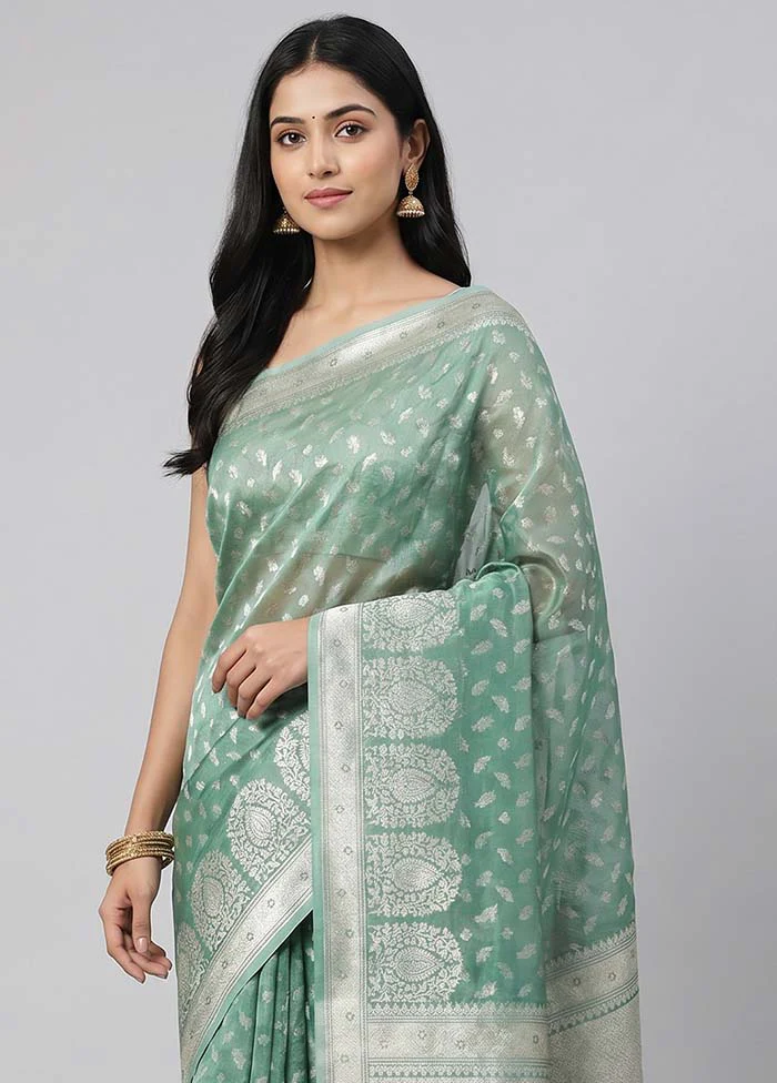 Green Tissue Silk Saree With Blouse Piece - Image 2