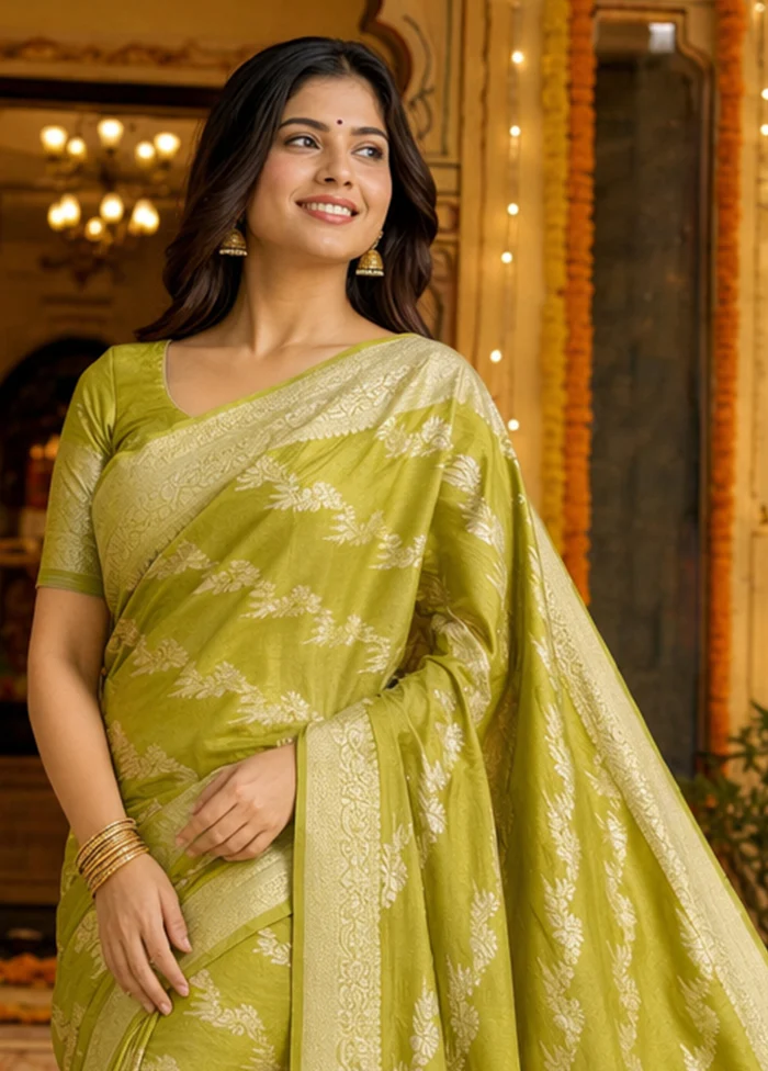 Green Tissue Silk Saree With Blouse Piece - Image 2