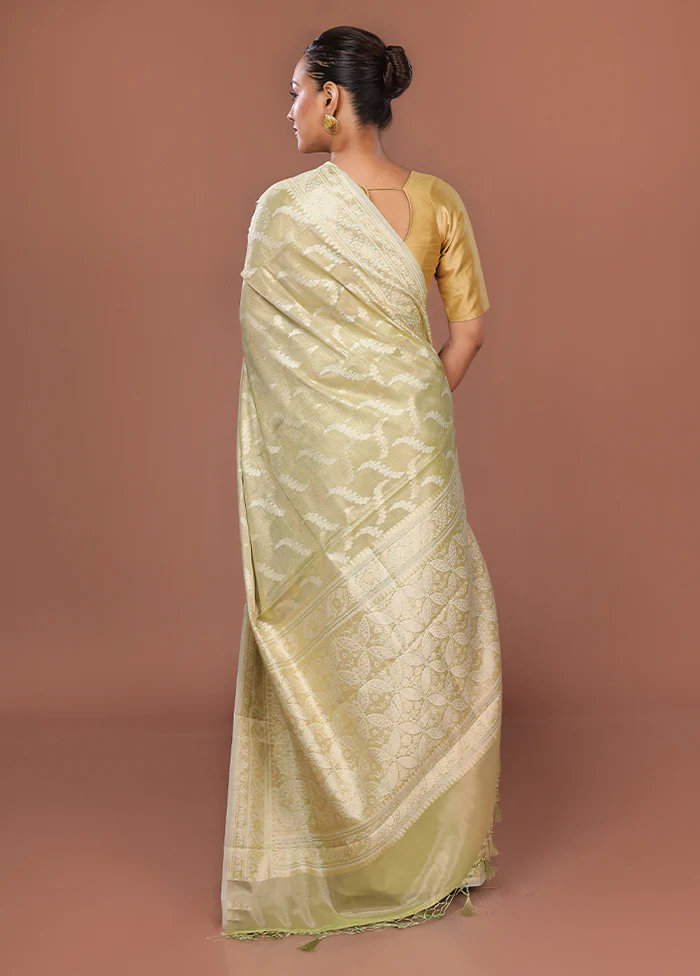 Green Tissue Silk Saree With Blouse Piece - Image 3