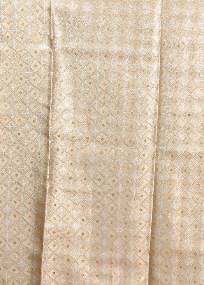 Green Tissue Silk Saree With Blouse Piece - Image 5