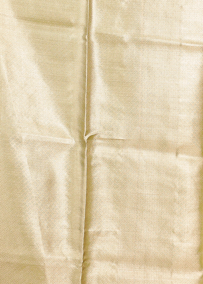 Green Tissue Silk Saree With Blouse Piece - Image 5