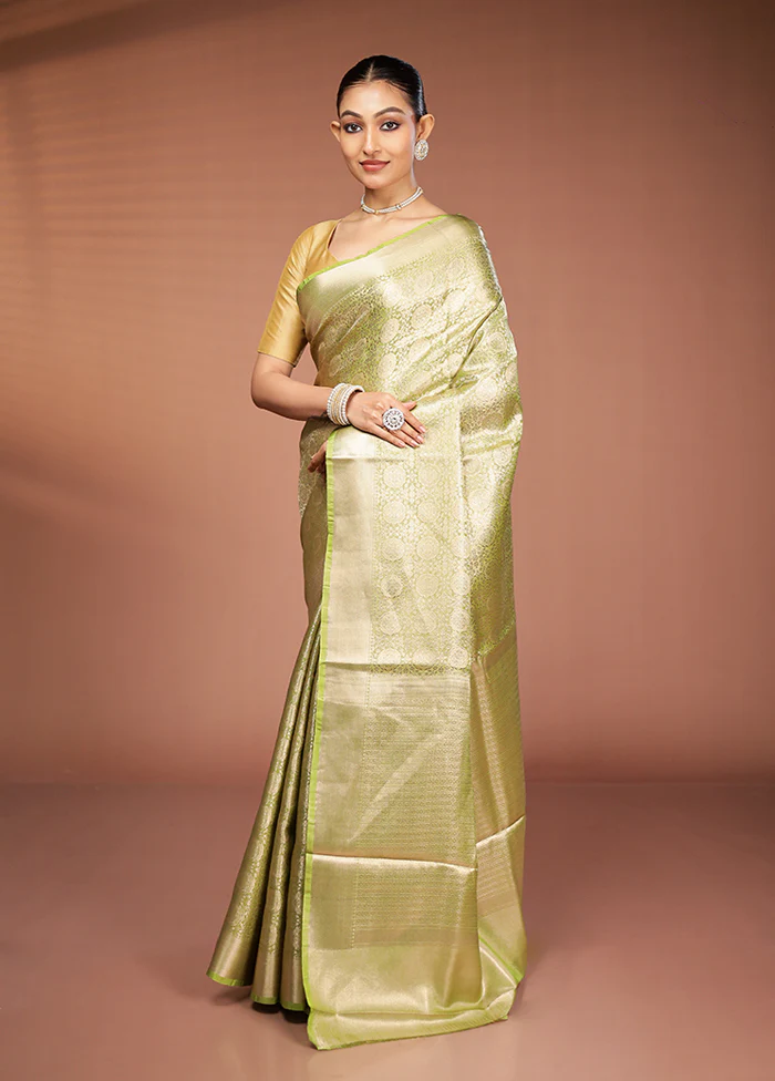 Green Tissue Silk Saree With Blouse Piece - Image 4