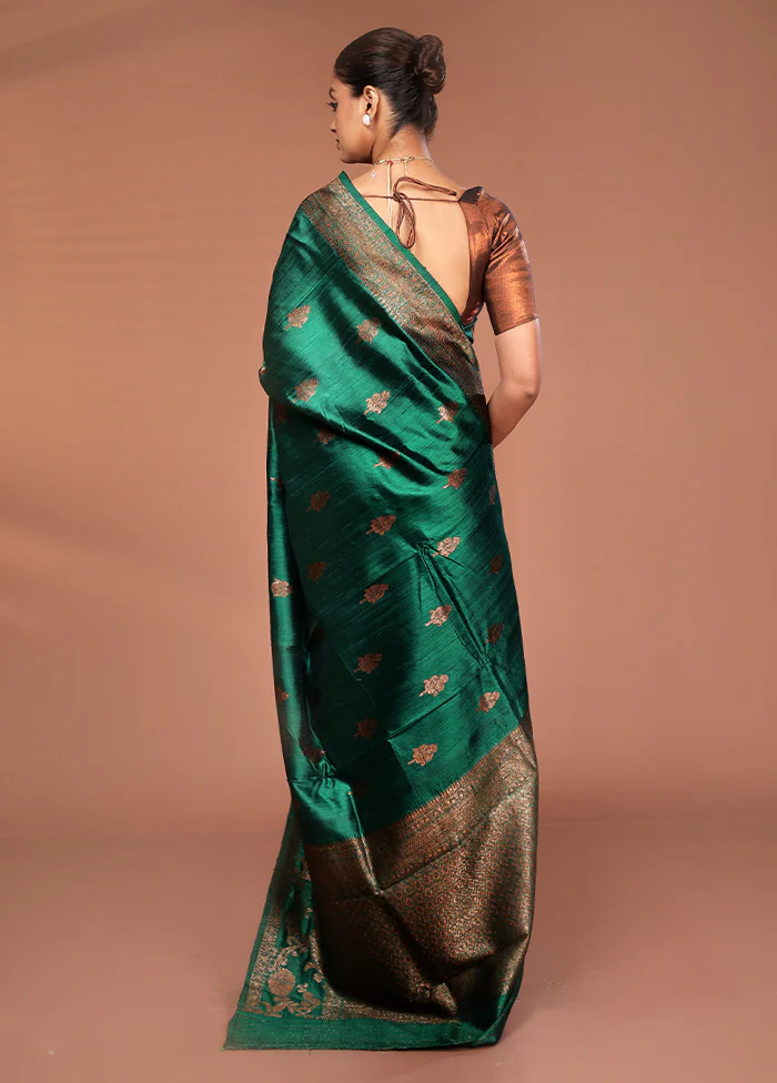Green Tussar Pure Silk Saree With Blouse Piece - Image 3