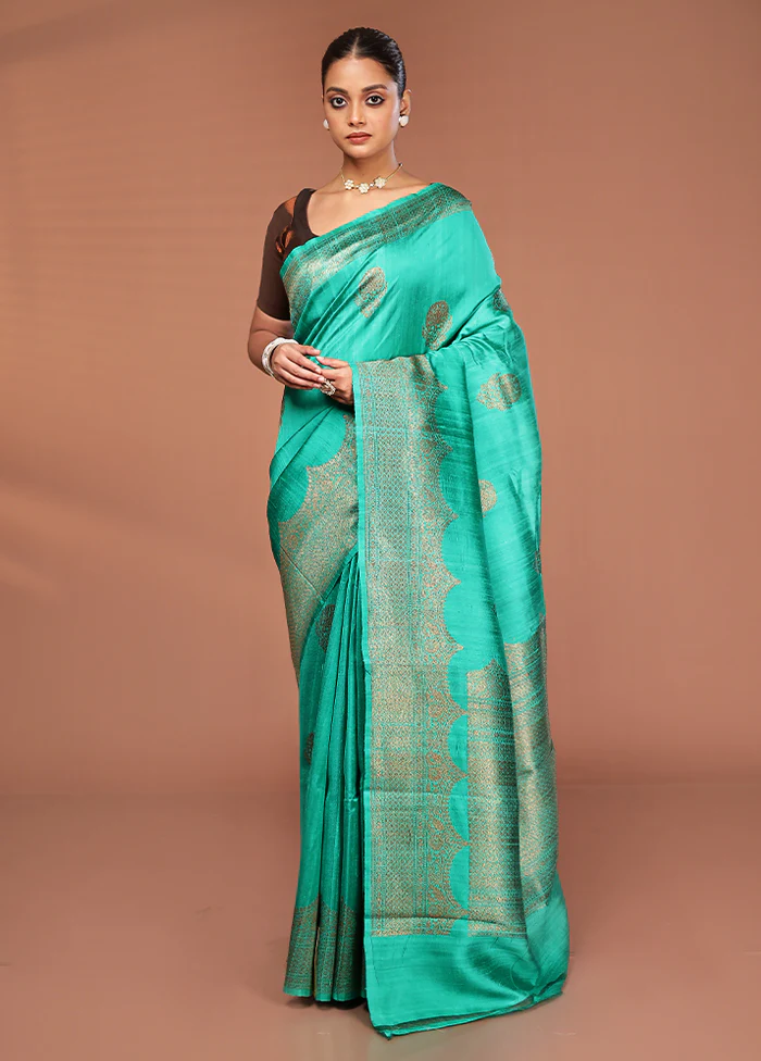 Green Tussar Pure Silk Saree With Blouse Piece - Image 2