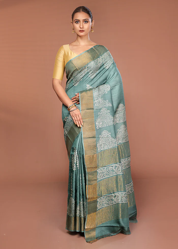 Green Tussar Silk Saree With Blouse Piece - Image 2