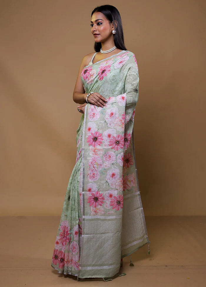 Green Tussar Silk Saree With Blouse Piece - Image 4