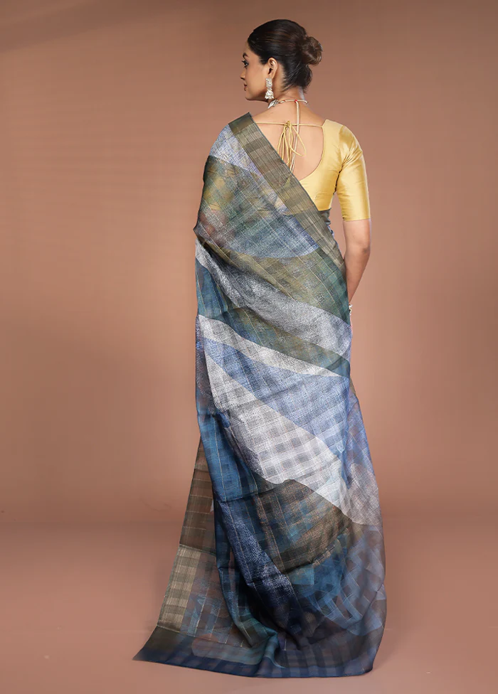 Green Tussar Silk Saree With Blouse Piece - Image 3
