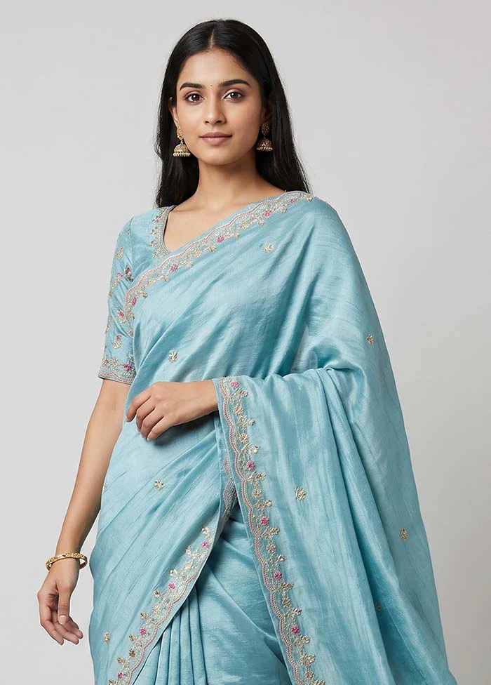 Green Tussar Silk Saree With Blouse Piece - Image 2