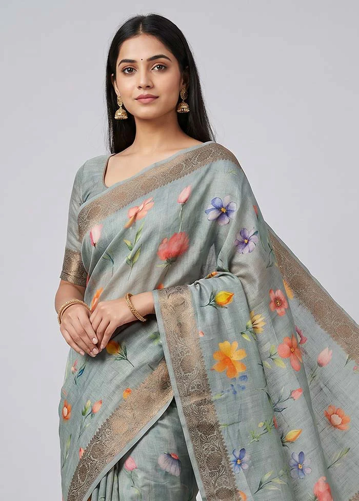 Green Tussar Silk Saree With Blouse Piece - Image 2