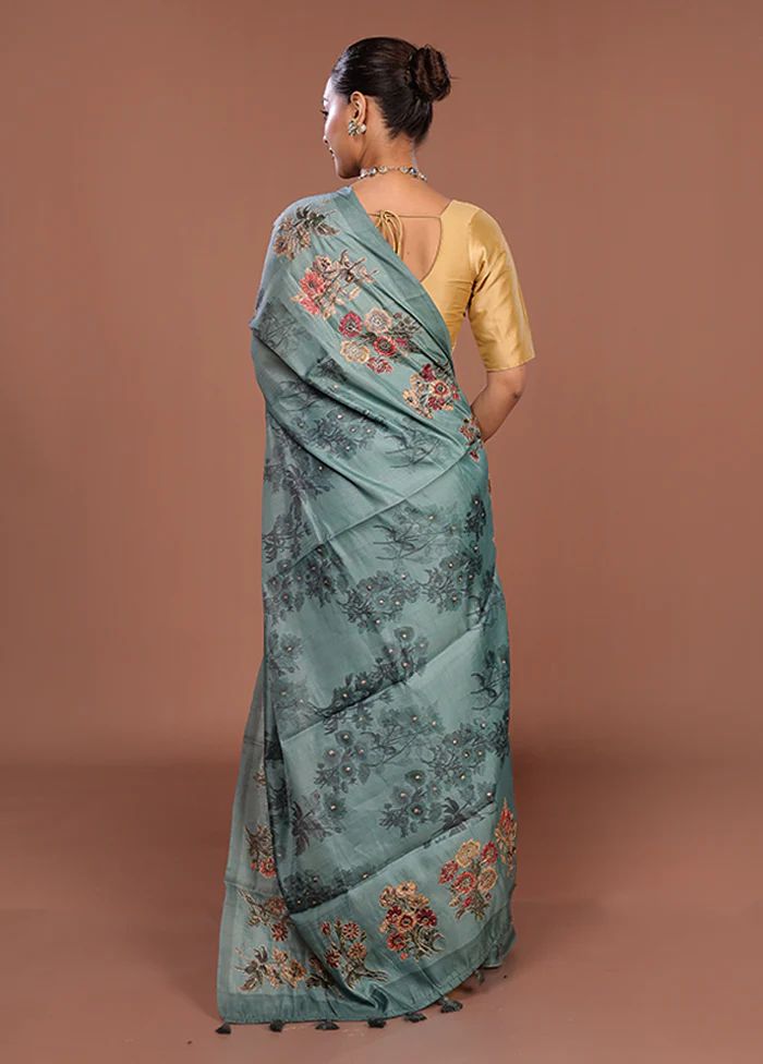 Green Tussar Silk Saree With Blouse Piece - Image 3