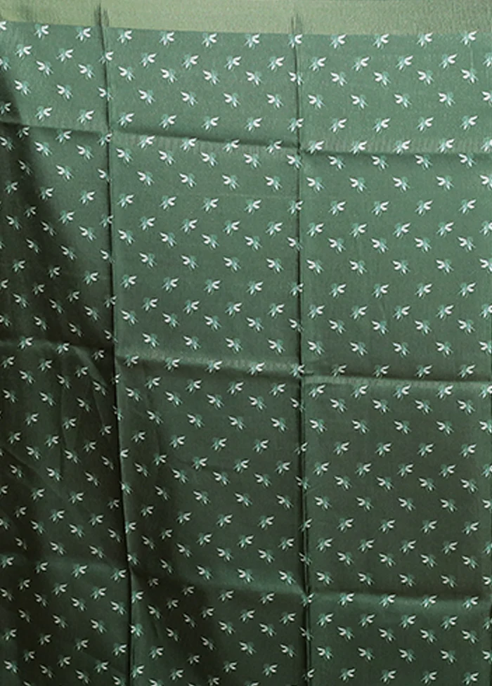 Green Tussar Silk Saree With Blouse Piece - Image 5