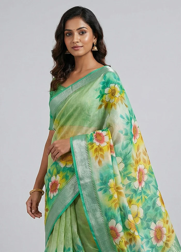 Green Tussar Silk Saree With Blouse Piece - Image 2