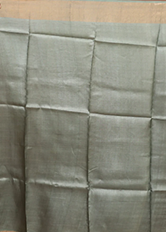 Green Tussar Silk Saree With Blouse Piece - Image 5