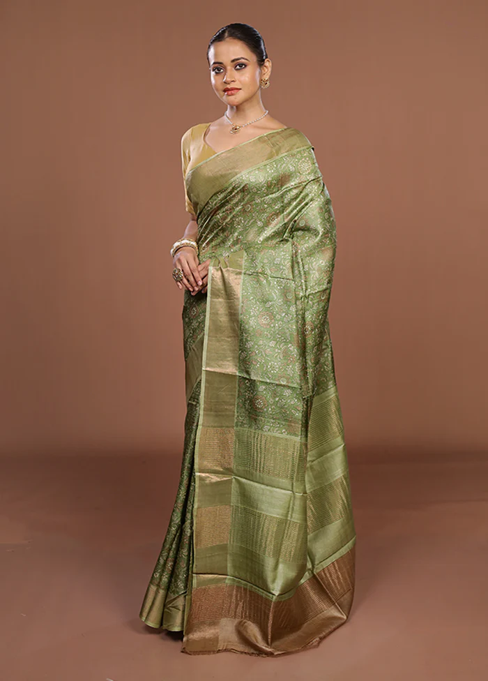 Green Tussar Silk Saree With Blouse Piece - Image 4