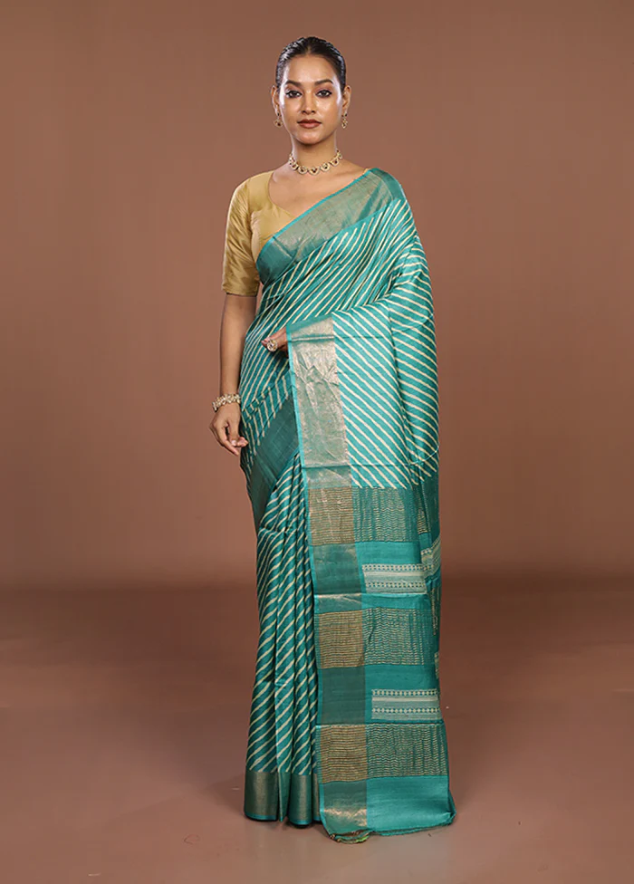 Green Tussar Silk Saree With Blouse Piece - Image 2