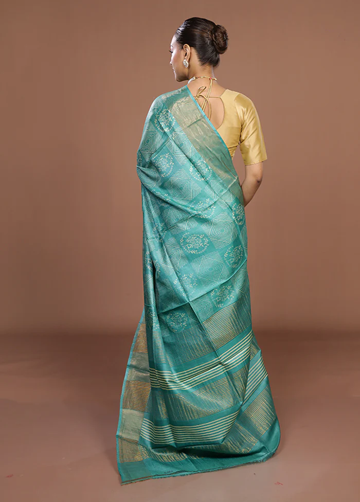 Green Tussar Silk Saree With Blouse Piece - Image 3