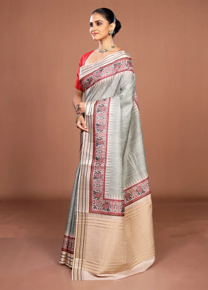 Green Tussar Silk Saree With Blouse Piece - Image 4