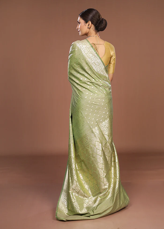 Green Tussar Silk Saree With Blouse Piece - Image 3