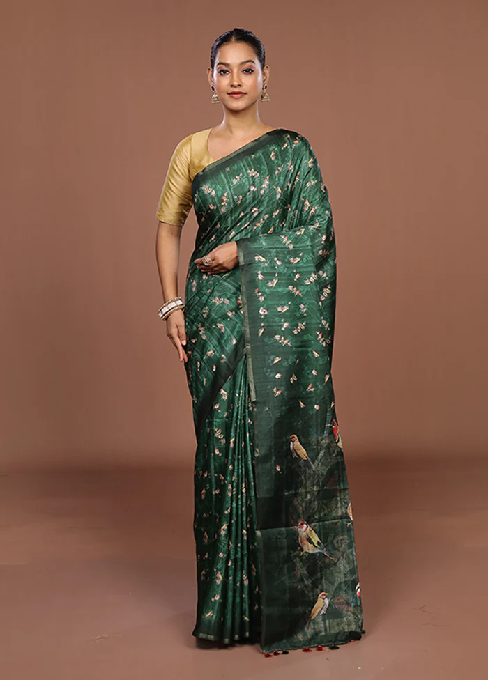 Green Tussar Silk Saree With Blouse Piece - Image 2