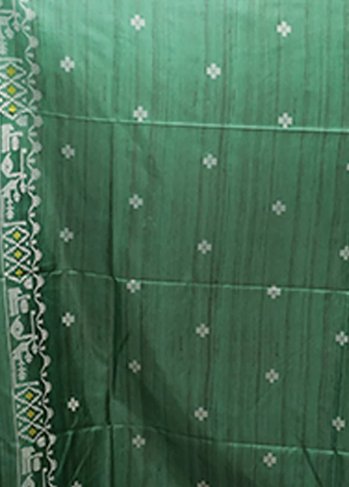 Green Tussar Silk Saree With Blouse Piece - Image 5