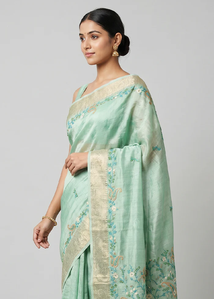 Green Tussar Silk Saree With Blouse Piece - Image 2