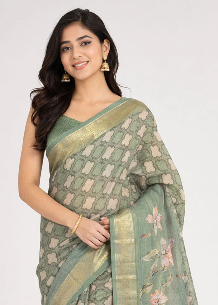 Green Tussar Silk Saree With Blouse Piece - Image 2